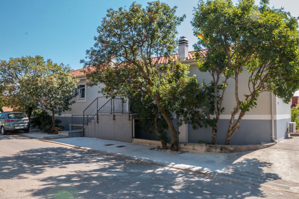 Apartments Seka Нови Винодолски Екстериор снимка