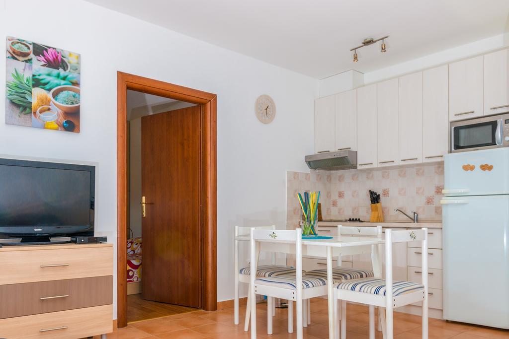 Apartments Seka Нови Винодолски Екстериор снимка